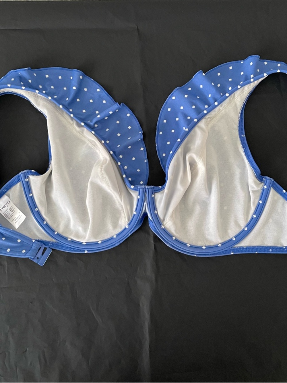 Freya Blue & White Diamond J-hook bikini top - 34H (USA) - NWOT - Picture 5 of 11